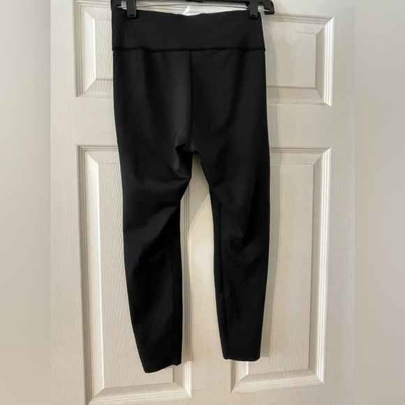 Nike dry fit EUC leggings - women’s size medium - Picture 4 of 4